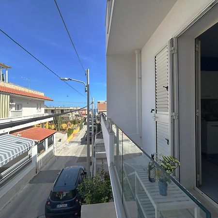 Sealands 50 Meters From The Sandy Beach With Wifi Avola Exterior foto